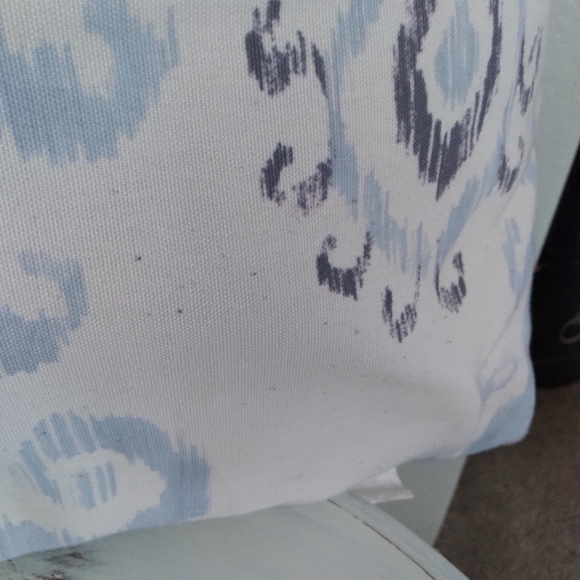 COPY - 2 Pottery Barn Throw Pillows 24"x24" - Picture 2 of 9